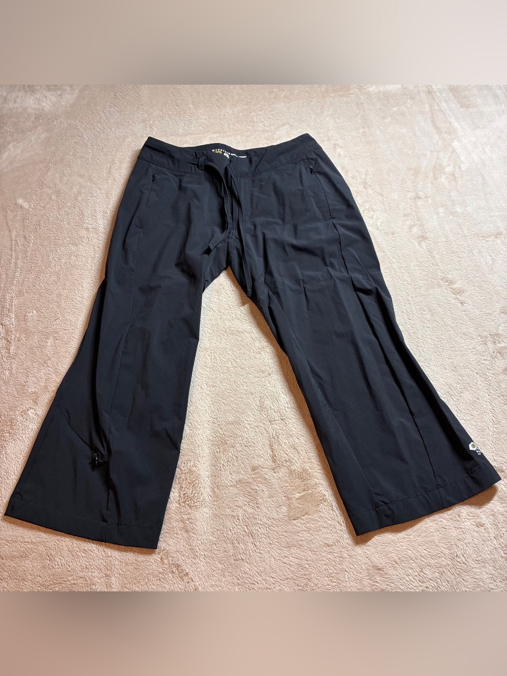 Mountain Hardwear Ellinor Capri Pants Hiking Camp Gorpcore Women's Size 4 Black